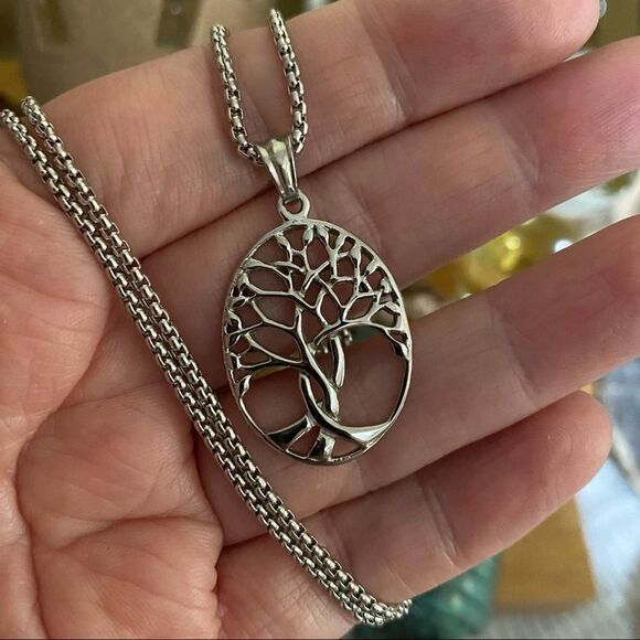 Tree Of Life Stainless Steel Necklace Rounded Box Chain - Picture 1 of 3